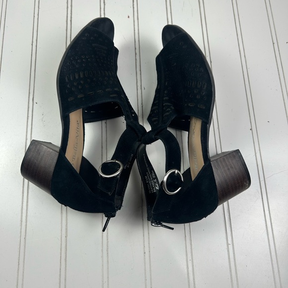 Bella Vita Illiana Cut-Out Block Heeled Sandals Womenโs Size 6.5M - Picture 8 of 11
